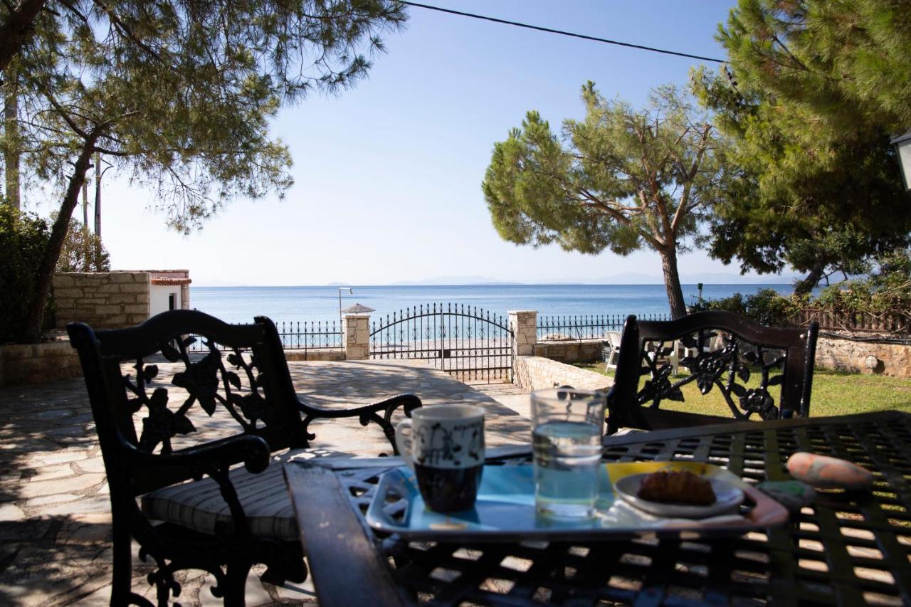 Villa Seaside Haven Kineta Extérieur photo