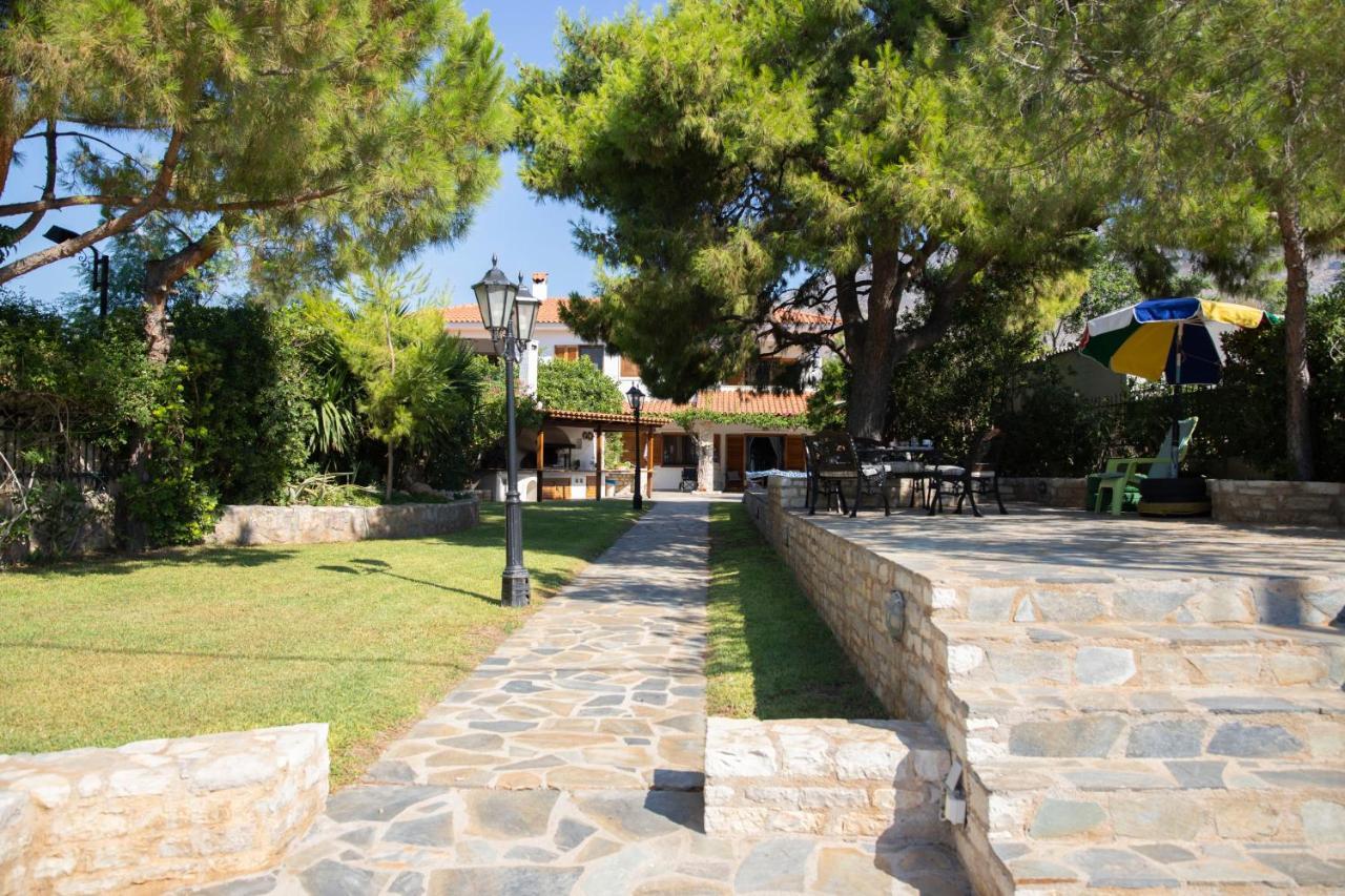 Villa Seaside Haven Kineta Extérieur photo